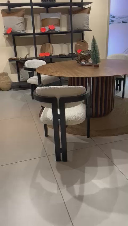 ZAWADI CHAIR