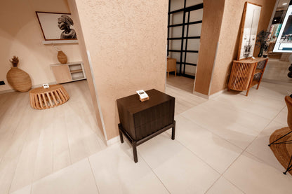 OKUN  BLACK PEDESTALS