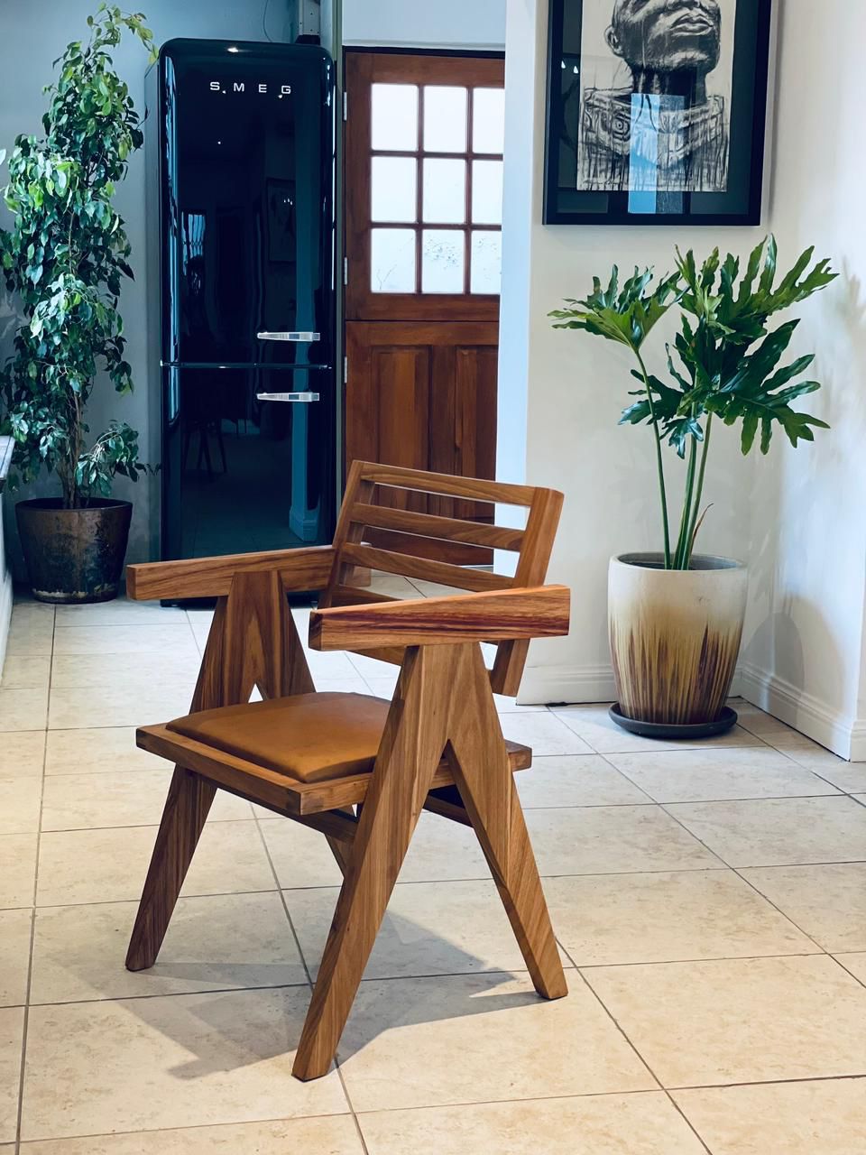 KUKAA CHAIR (ARMS)
