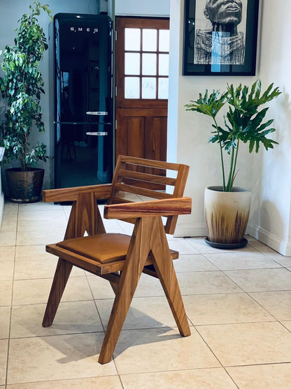 KUKAA CHAIR (ARMS)